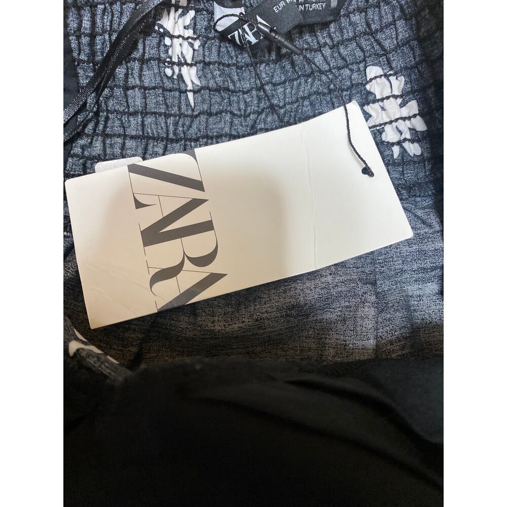 NEW Zara Womens Black Floral Smocked Sleeveless Flare Peplum Camisole Tank Top M - Picture 6 of 7
